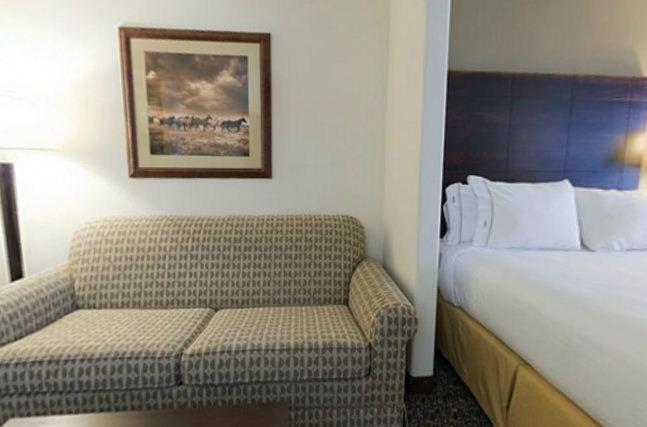 Holiday Inn Express Hotel & Suites Lander, An Ihg Hotel Room photo